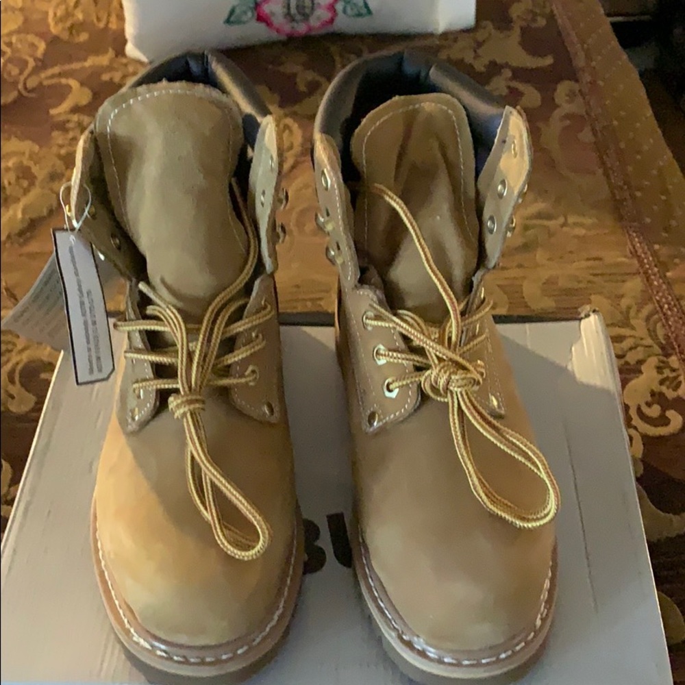 Roebucks working shoes